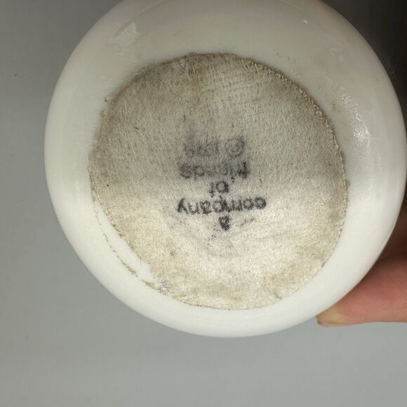 Vintage 1970s Porcelain Paperweight Lady Sunbather Swimsuit Round White - Picture 5 of 7